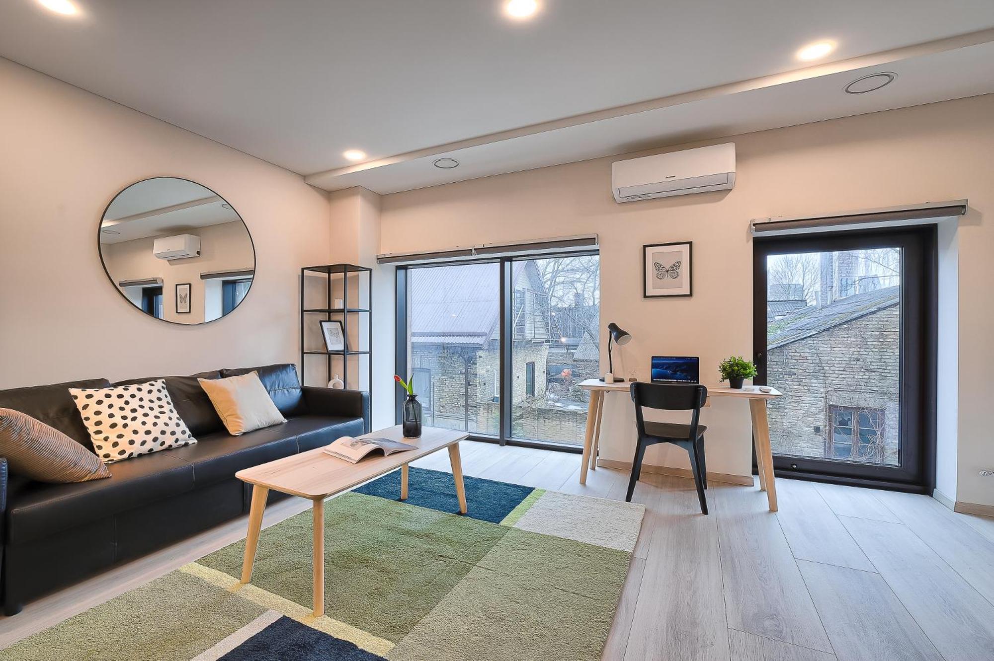 Business-Class Apartments 2 X Free Parking X Self Check In 24X7 Вилнюс Екстериор снимка